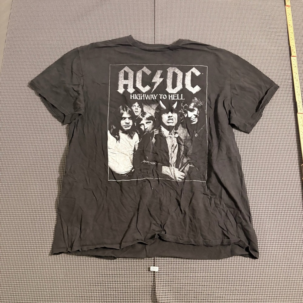 AC/DC Highway to Hell Graphic T-Shirt Charcoal Gray Mens Size XL